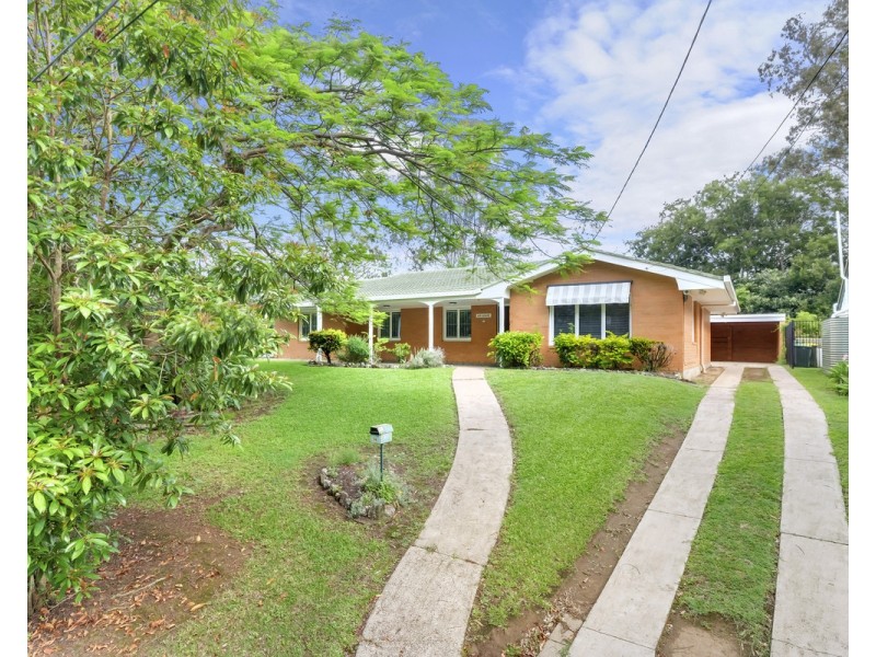 14 Mount Ommaney Drive, Jindalee QLD 4074