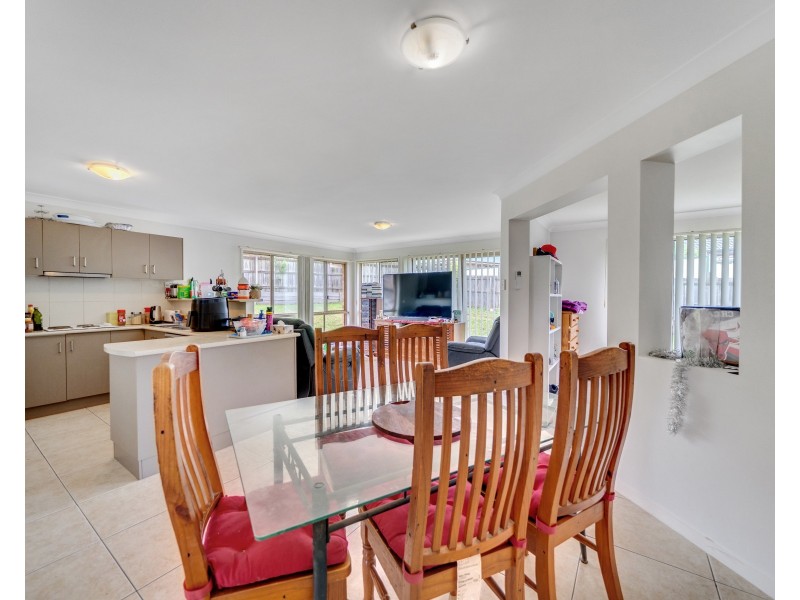 14 Moroney Court, Goodna QLD 4300