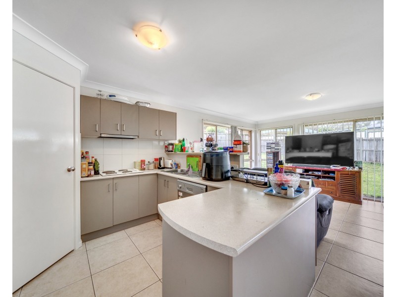 14 Moroney Court, Goodna QLD 4300