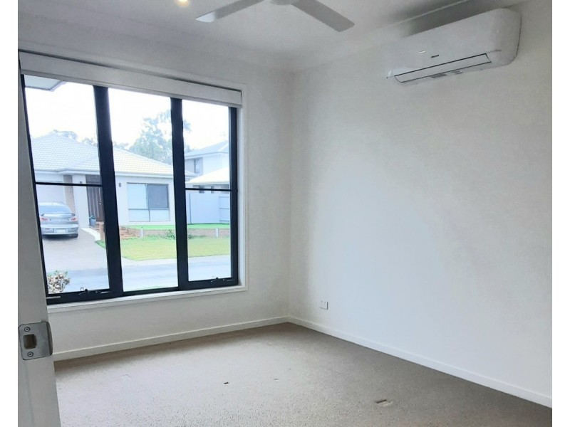 9 Ventura Street, Pallara QLD 4110