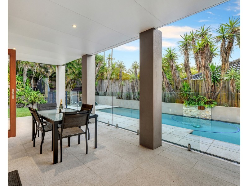 6 Bellambi Place, Westlake QLD 4074