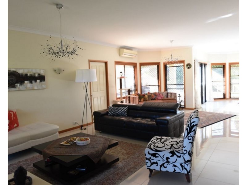 47 Jason Street, Sinnamon Park QLD 4073