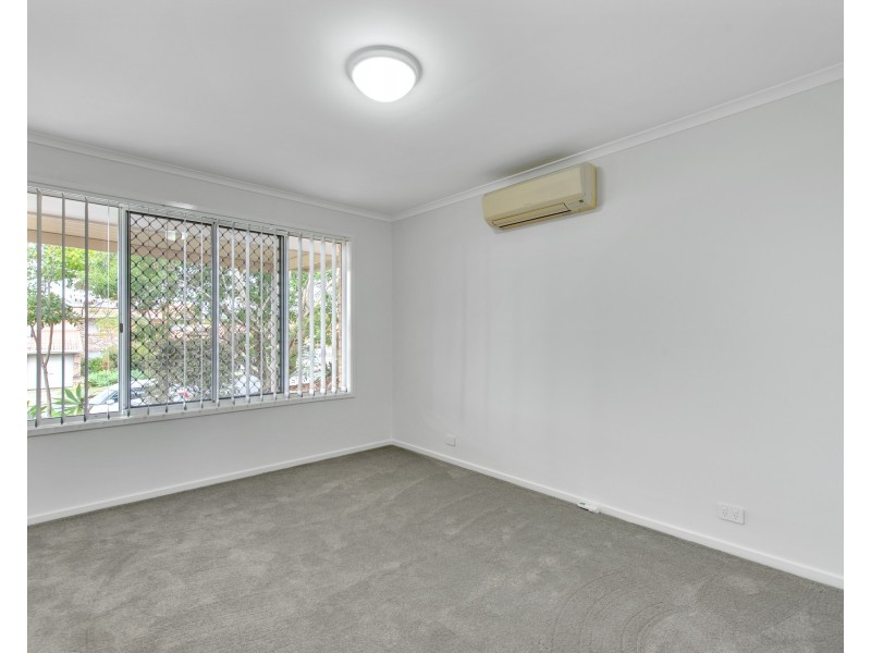 43 Riverhills Road, Middle Park QLD 4074