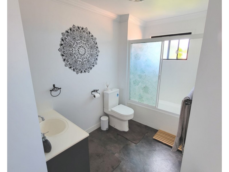 8/105 Oldfield Road, Sinnamon Park QLD 4073
