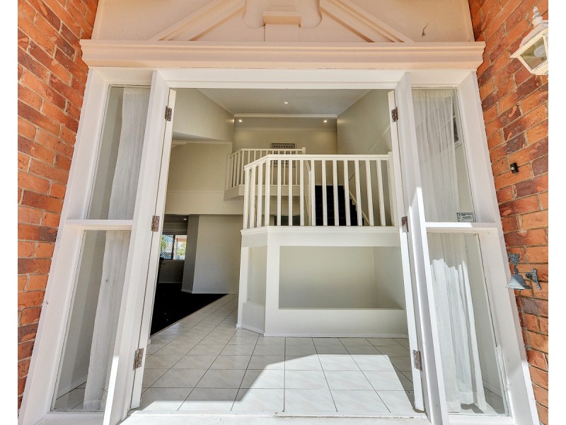 35 Kosciusko Street, Middle Park QLD 4074