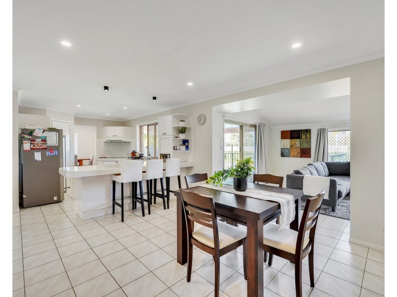 35 Kosciusko Street, Middle Park QLD 4074