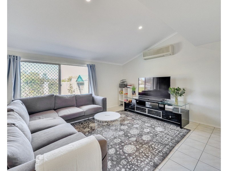 35 Kosciusko Street, Middle Park QLD 4074