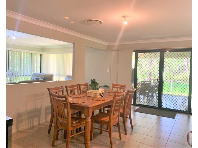 34 Berkeley Circuit, Bellbird Park QLD 4300
