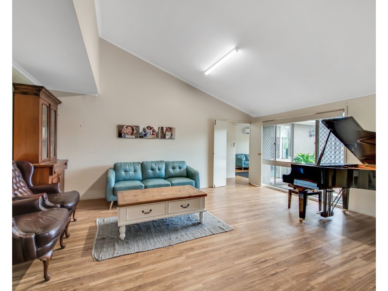 10 Blyde Street, Sinnamon Park QLD 4073