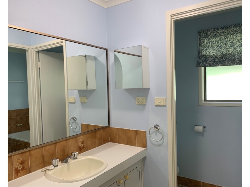 47 Melody Street, Jamboree Heights QLD 4074