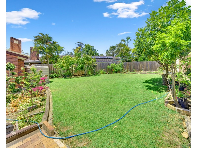 3 Croton Close, Middle Park QLD 4074