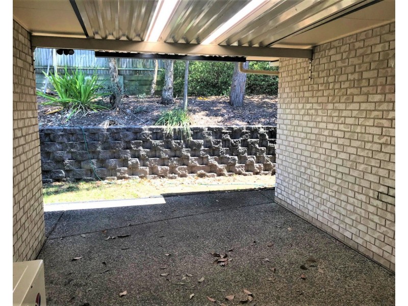 16 Jason Street, Sinnamon Park QLD 4073