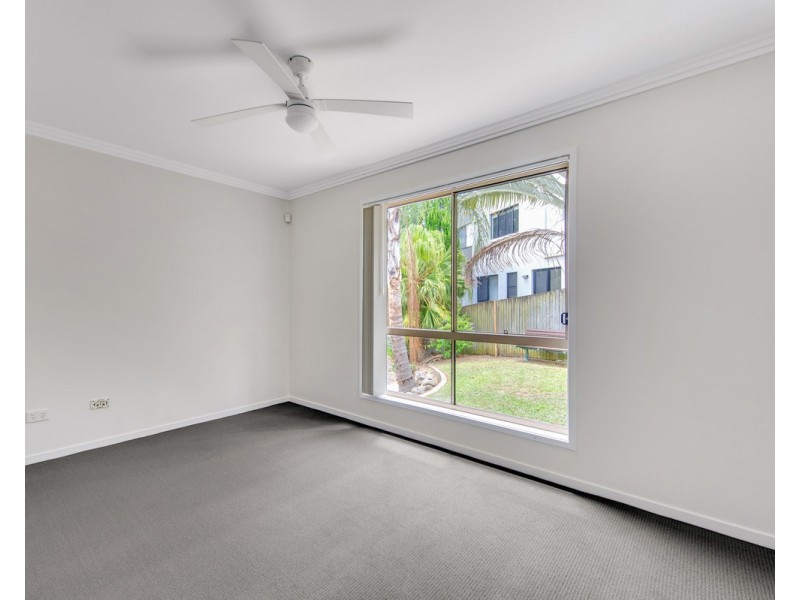 18 Bartok Place, Mount Ommaney QLD 4074