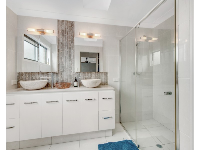 3 Callabonna Street, Westlake QLD 4074