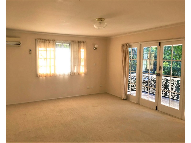 19 Gunnin Street, Fig Tree Pocket QLD 4069