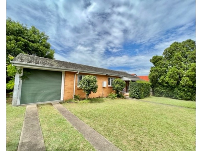 11 Burrendah Road, Jindalee QLD 4074