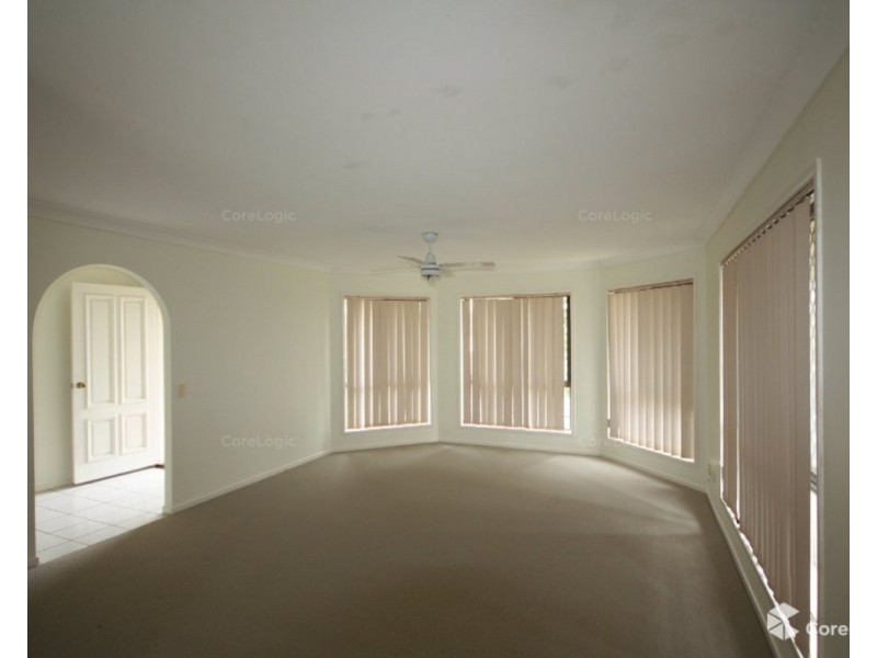 19 Takora Street, Middle Park QLD 4074