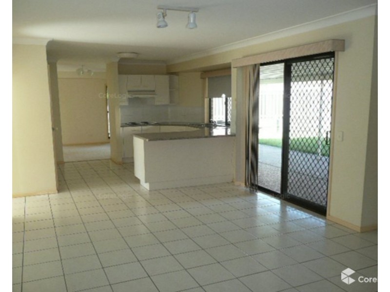 19 Takora Street, Middle Park QLD 4074