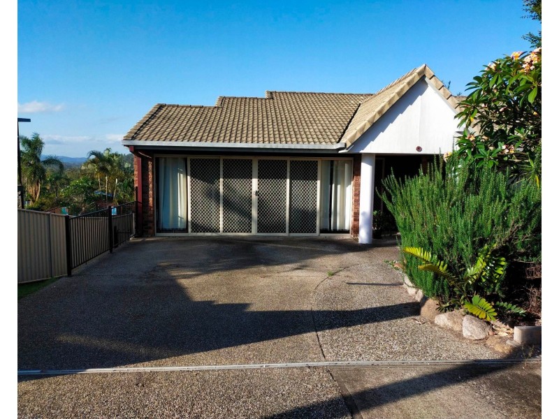 105 Sumners Road, Jamboree Heights QLD 4074