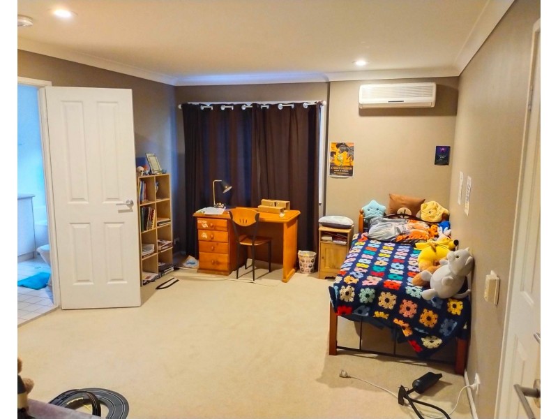 105 Sumners Road, Jamboree Heights QLD 4074