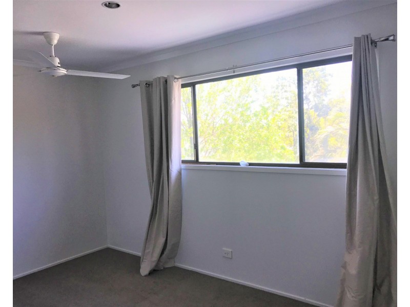 19 Barcoorah Street, Westlake QLD 4074