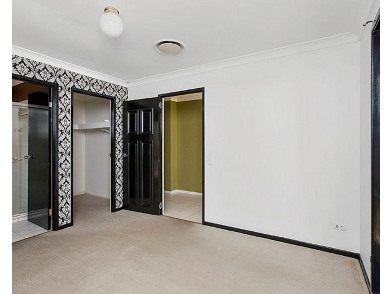 7 Treeline Place, Durack QLD 4077