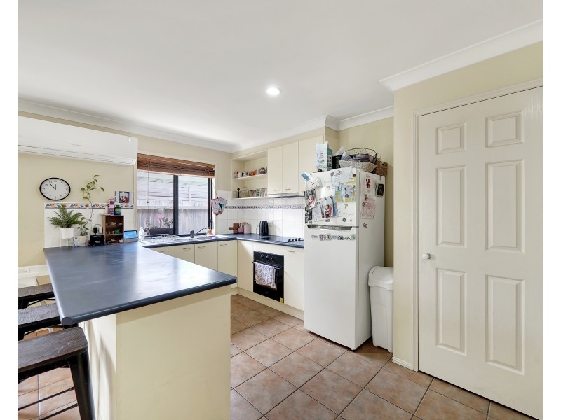 15 Harrison Crescent, Forest Lake QLD 4078