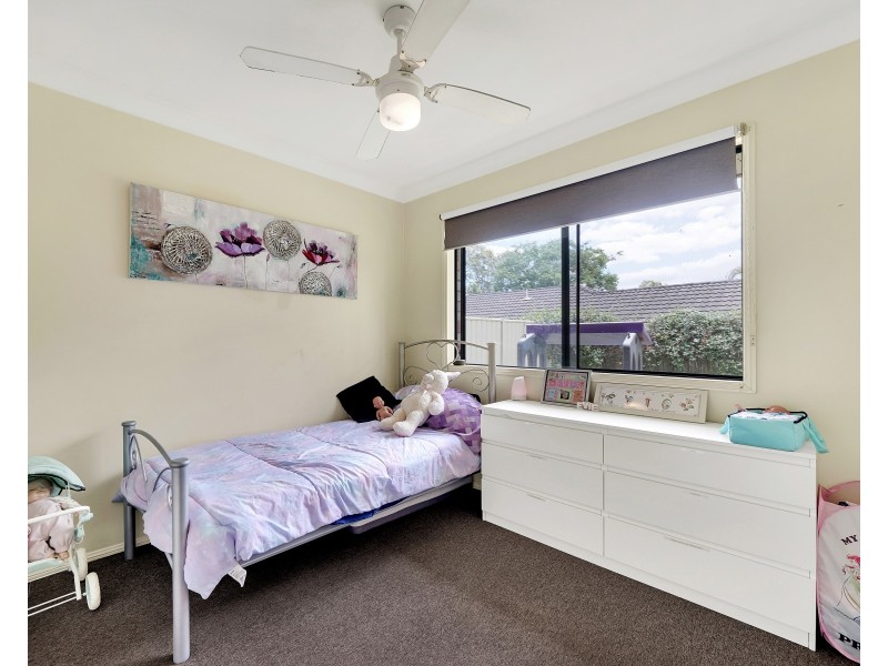 15 Harrison Crescent, Forest Lake QLD 4078