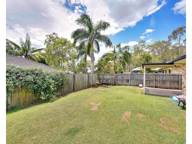 15 Harrison Crescent, Forest Lake QLD 4078