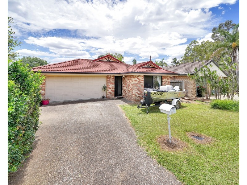 15 Harrison Crescent, Forest Lake QLD 4078