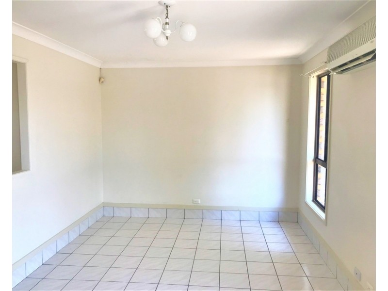 30 Riverhills Road, Middle Park QLD 4074