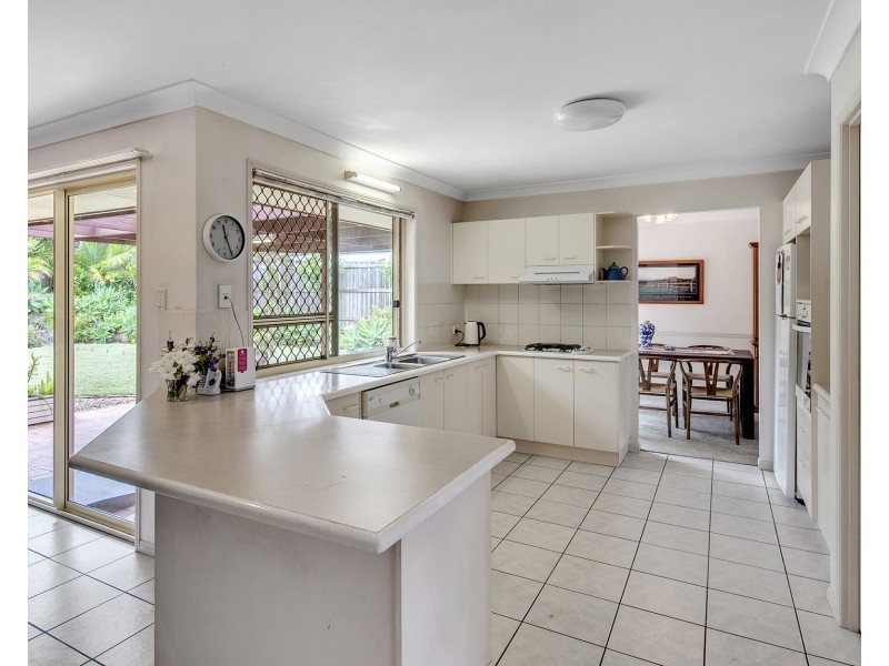 18 Killarney Street, Forest Lake QLD 4078