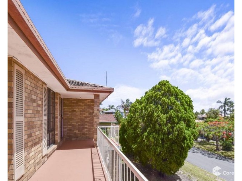 16 Ebrill Street, Jamboree Heights QLD 4074