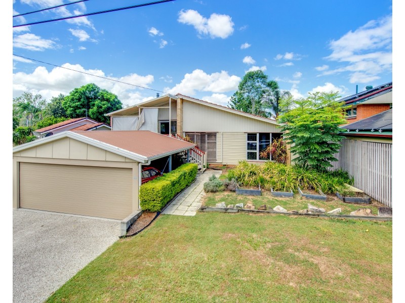 11 Mankinna Street, Jindalee QLD 4074