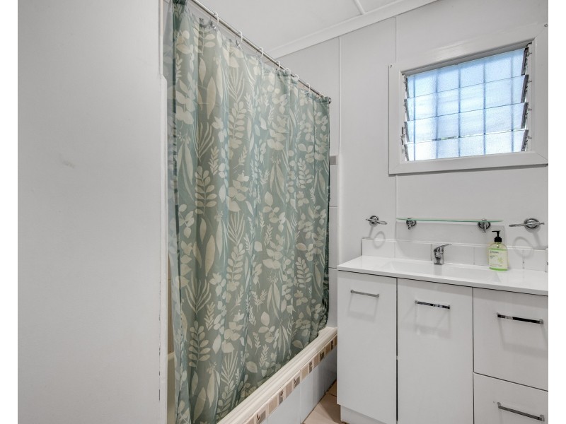 11 Mankinna Street, Jindalee QLD 4074