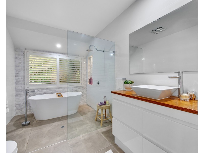 56 Penong Street, Westlake QLD 4074
