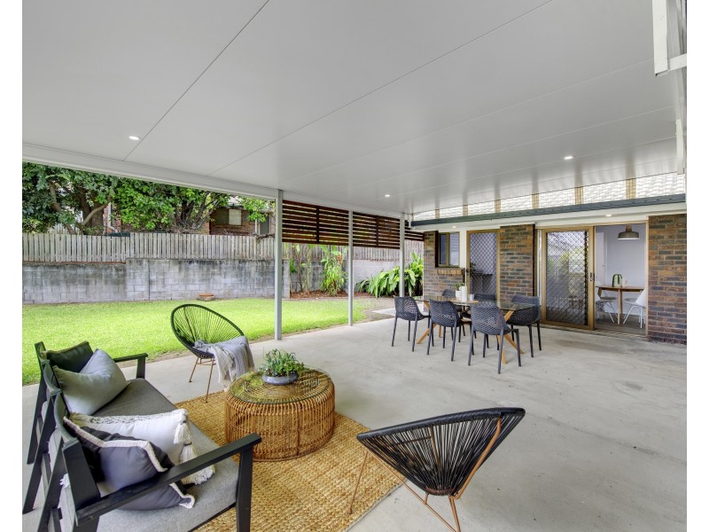 4 Aegean Close, Jamboree Heights QLD 4074