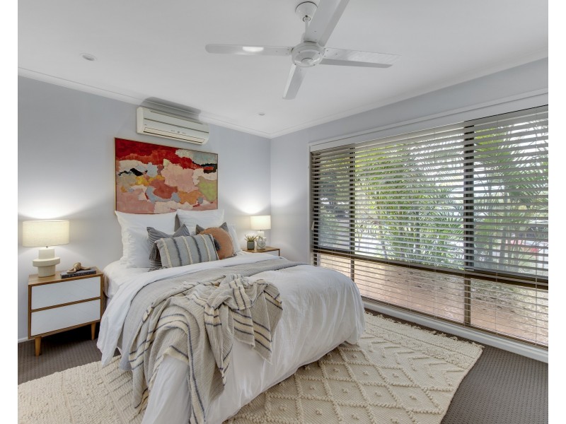 4 Aegean Close, Jamboree Heights QLD 4074