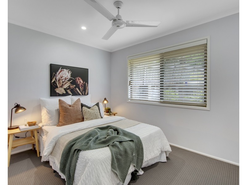 4 Aegean Close, Jamboree Heights QLD 4074