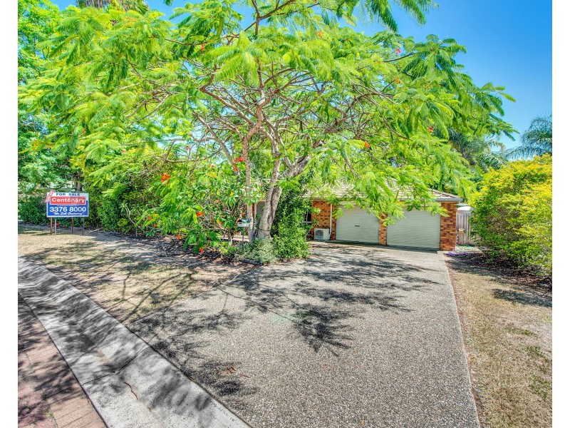 17 Delapine Place, Seventeen Mile Rocks QLD 4073