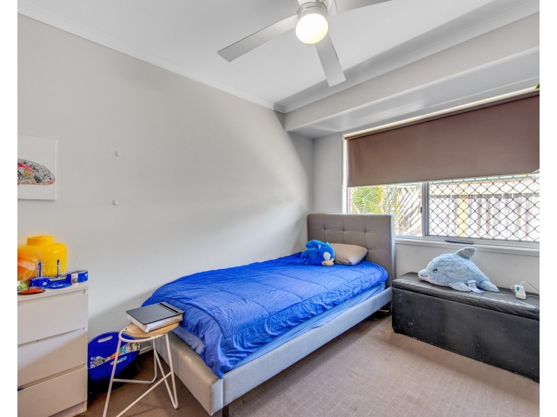 17 Delapine Place, Seventeen Mile Rocks QLD 4073
