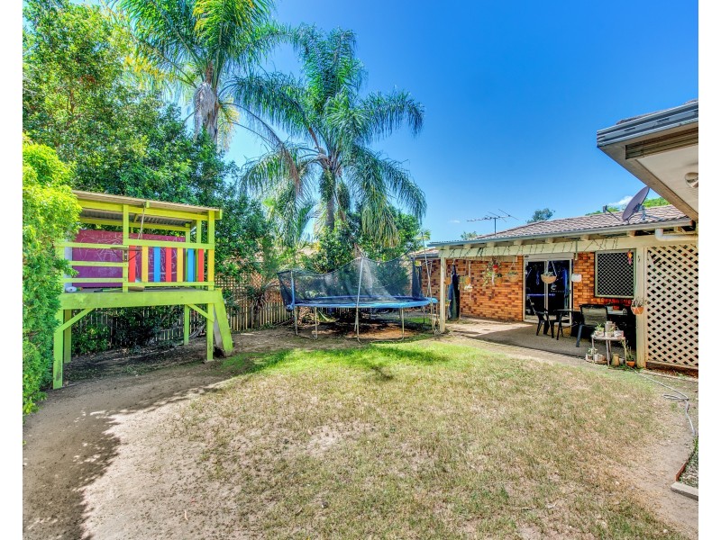 17 Delapine Place, Seventeen Mile Rocks QLD 4073