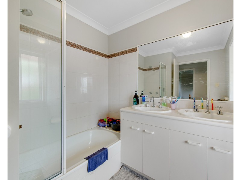 3/11 Meadow Place, Middle Park QLD 4074