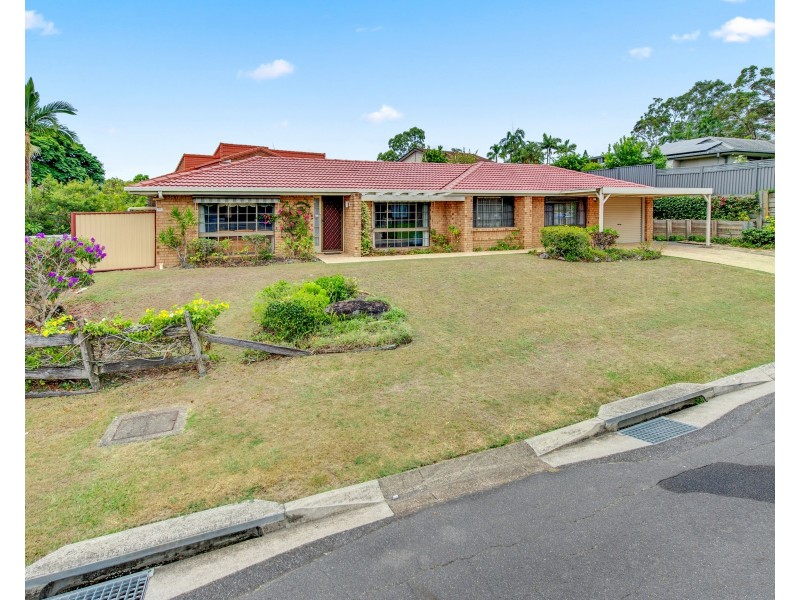 2 Lovell Court, Sinnamon Park QLD 4073