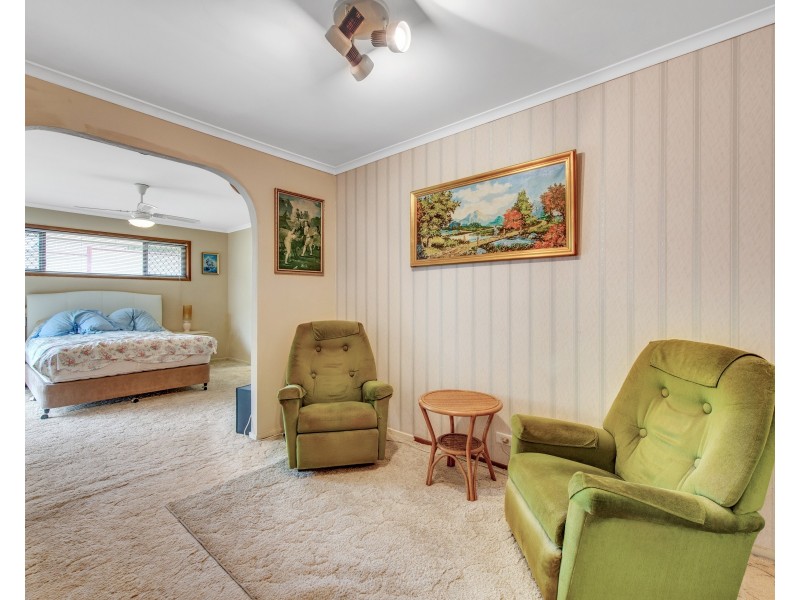 2 Lovell Court, Sinnamon Park QLD 4073