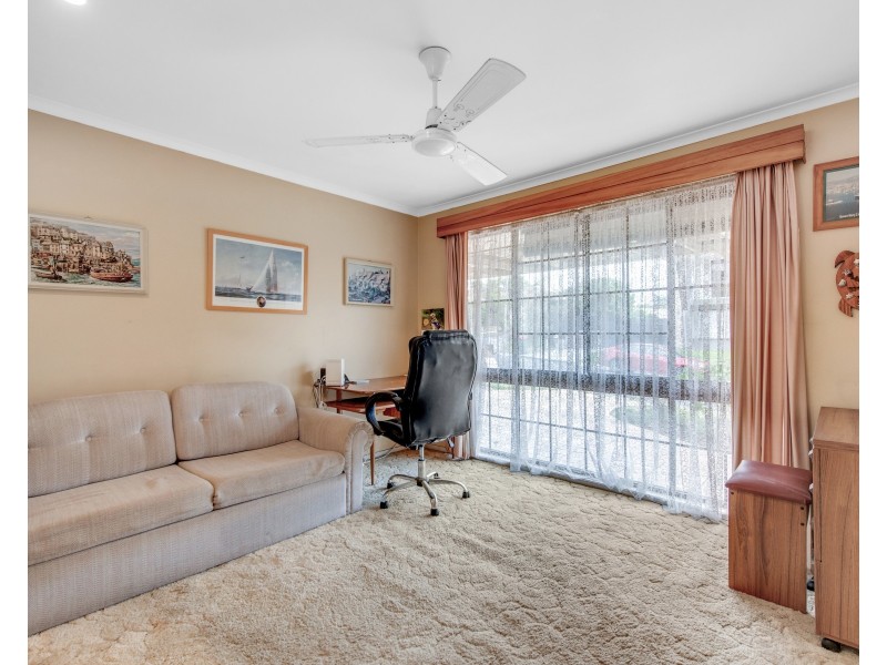 2 Lovell Court, Sinnamon Park QLD 4073
