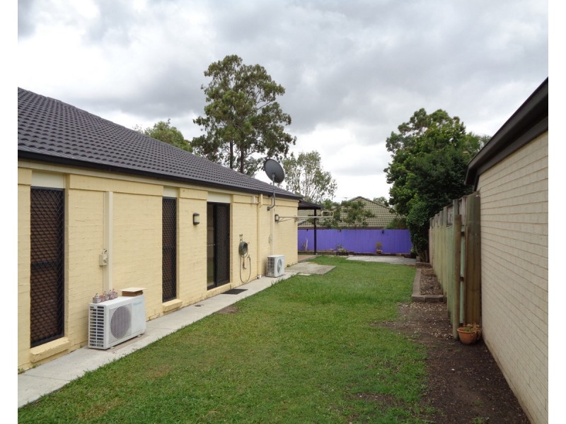 10 Columbus Place, Forest Lake QLD 4078