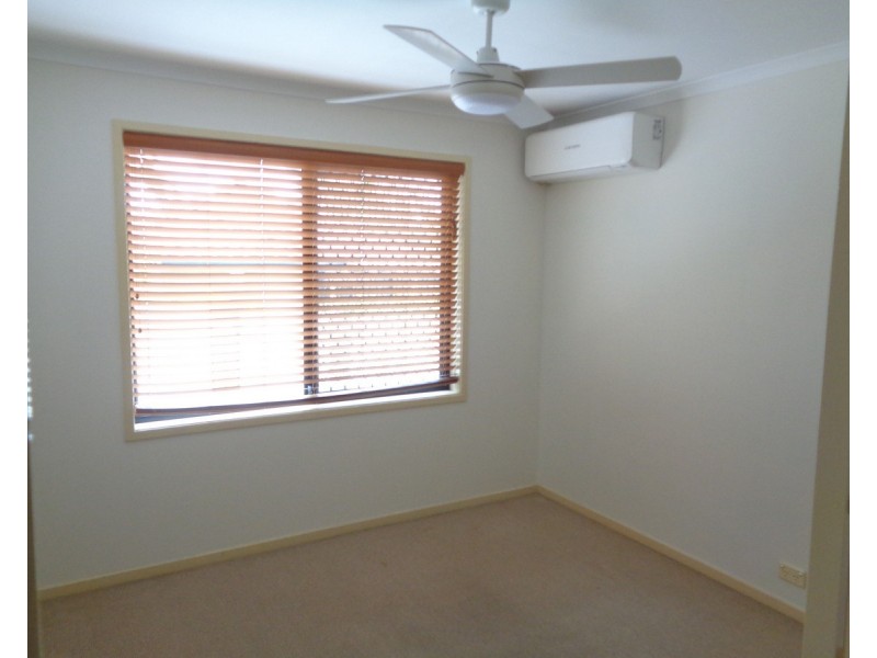 10 Columbus Place, Forest Lake QLD 4078