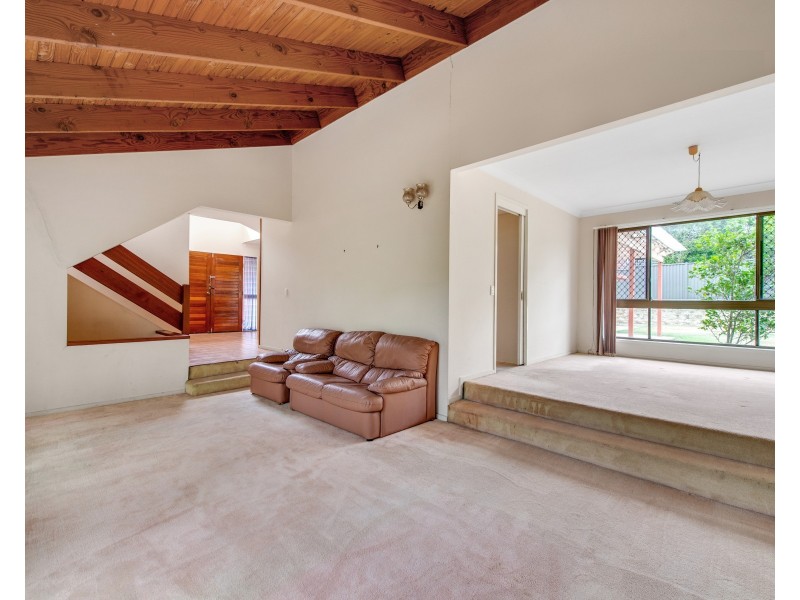 1 Copping Court, Sinnamon Park QLD 4073