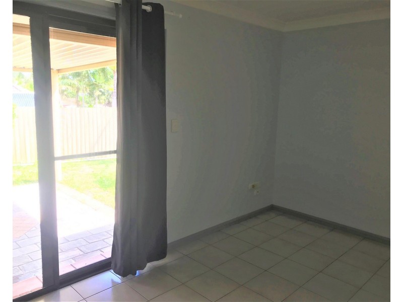 96 Glen Ross Road, Sinnamon Park QLD 4073